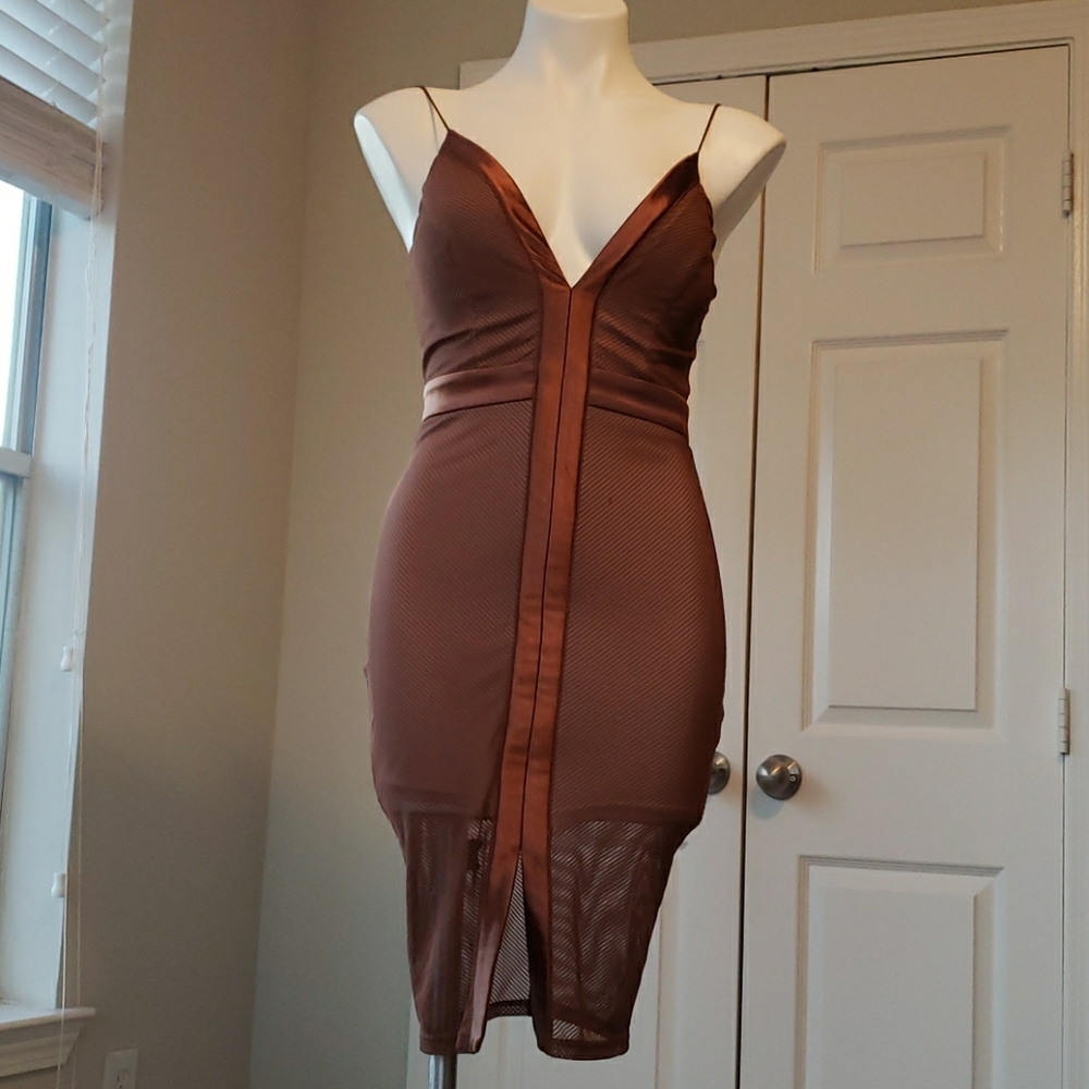 MIDI DRESS